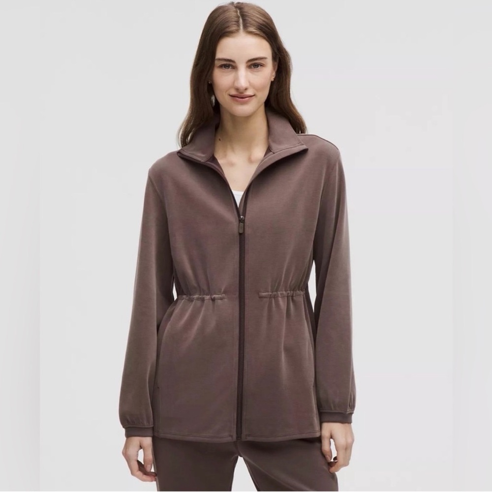 Lululemon ESPRESSO* SOFTSTREME cinchable waist full zip jacket
